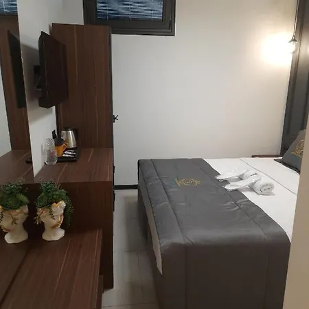 Serife Hanim Konagi 3* Çeşme