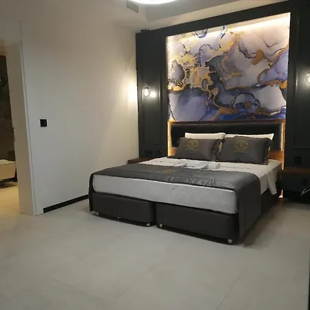 Hotel Serife Hanim Konagi Cesme